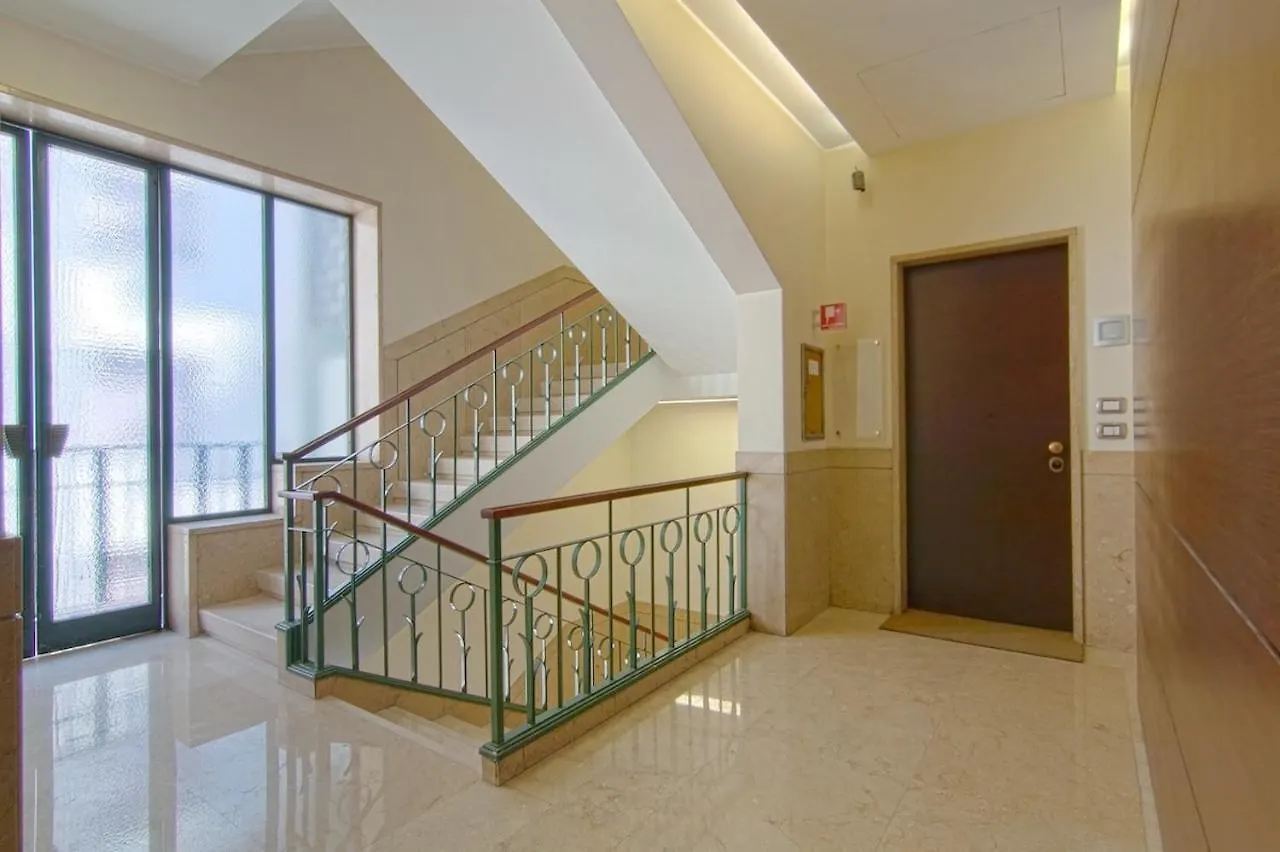 Contempora Apartments - Cavallotti 13 - B62 Milaan 0*,  Italië